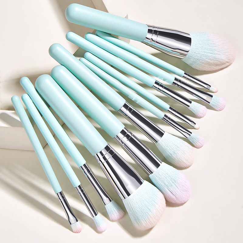 12 Piece Vegan Plush Cosmetic Brush Set in Baby Blue & Silver